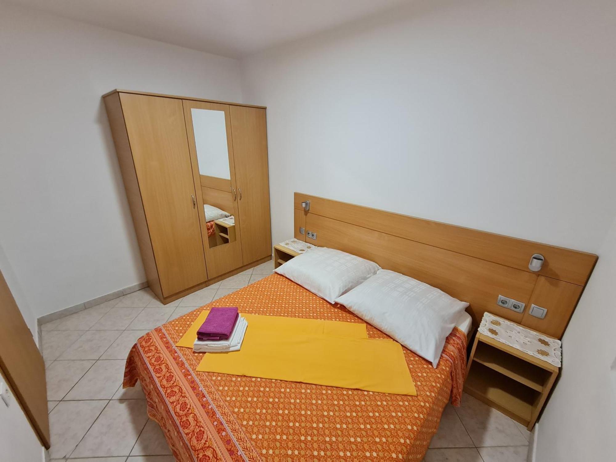 Apartmani Smiljanic Стариград-Пакленица Стая снимка