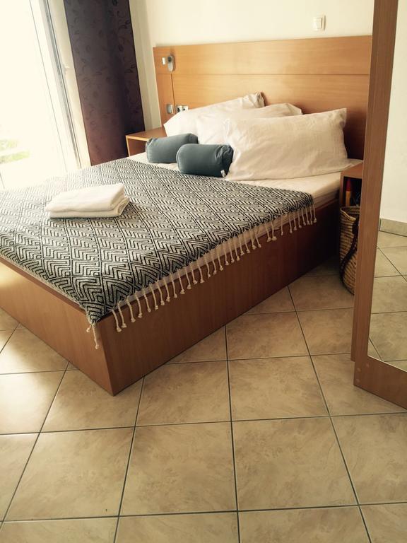 Apartmani Smiljanic Стариград-Пакленица Екстериор снимка
