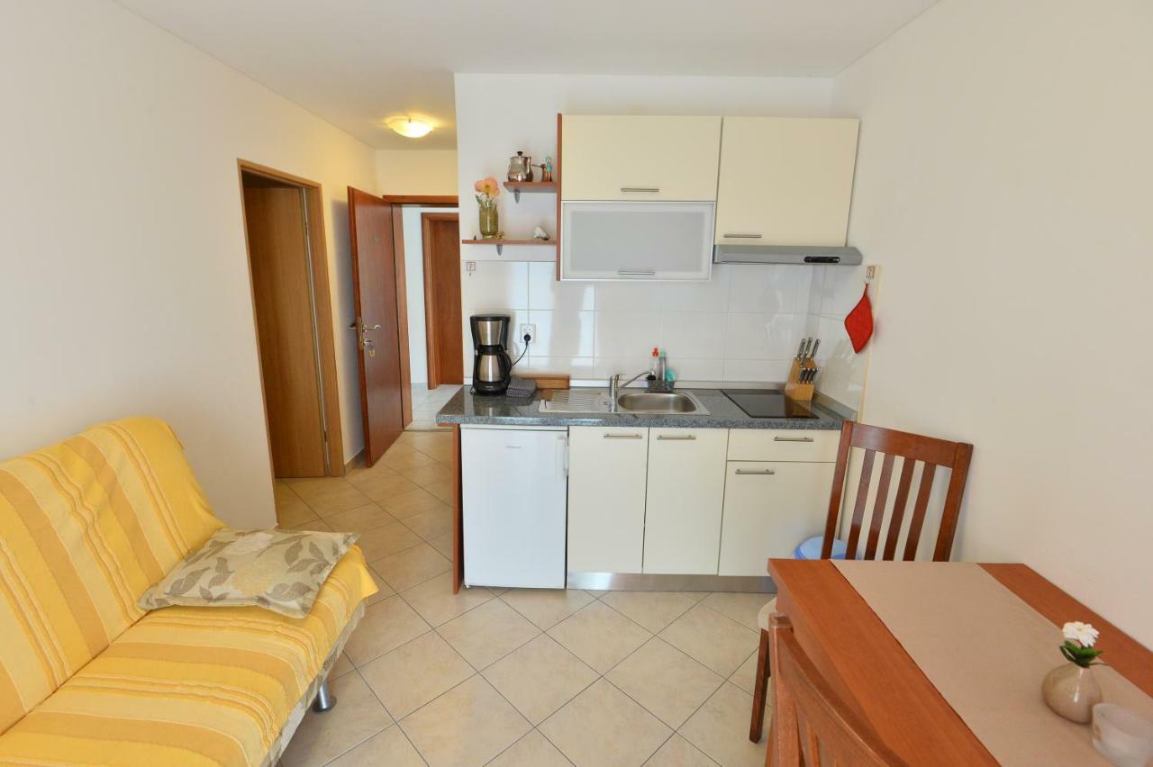 Apartmani Smiljanic Стариград-Пакленица Екстериор снимка